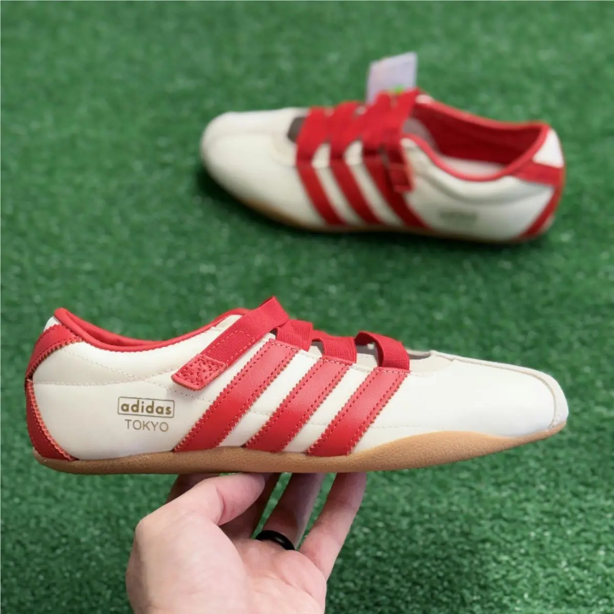 Tokyo MJ Cream White Red Womens IH3999 Sz 9 by Adidas
