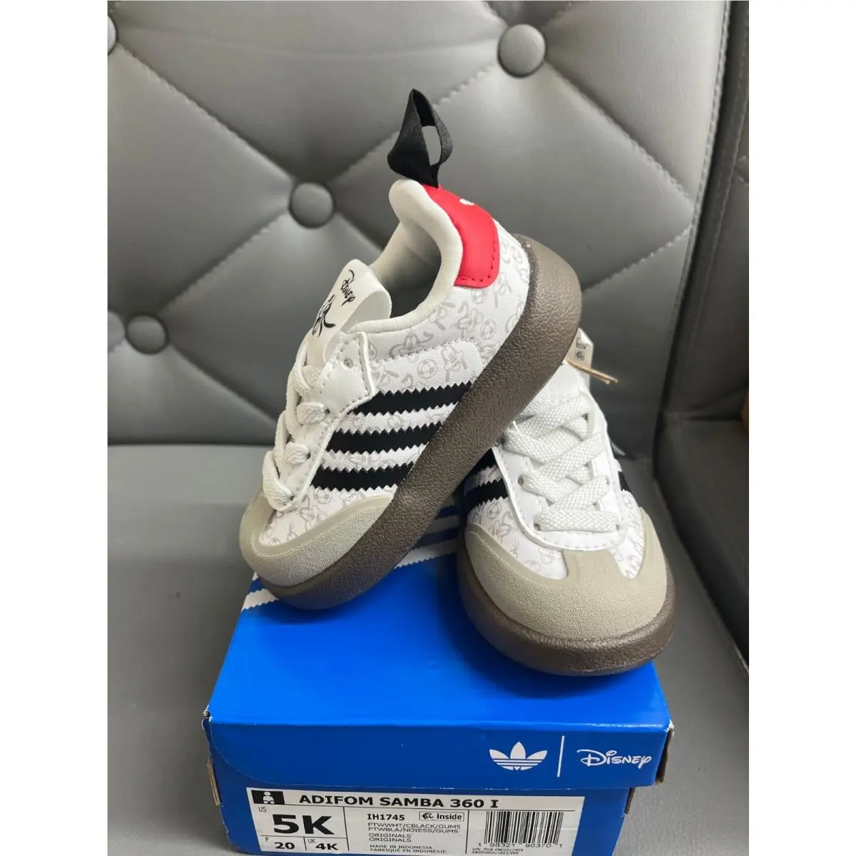 Adidas shoes - WHITE RED 4