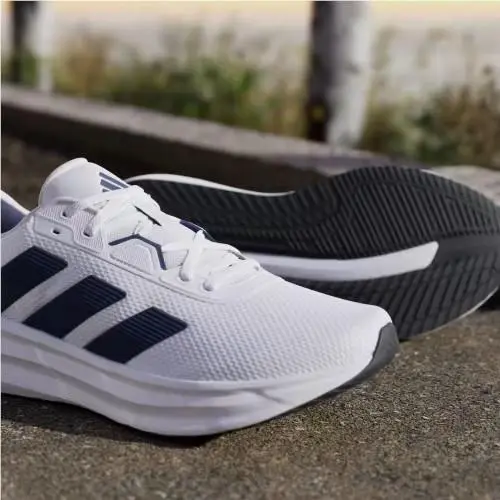 Adidas shoes - Cloud White / Dark Blue / Core Black 18