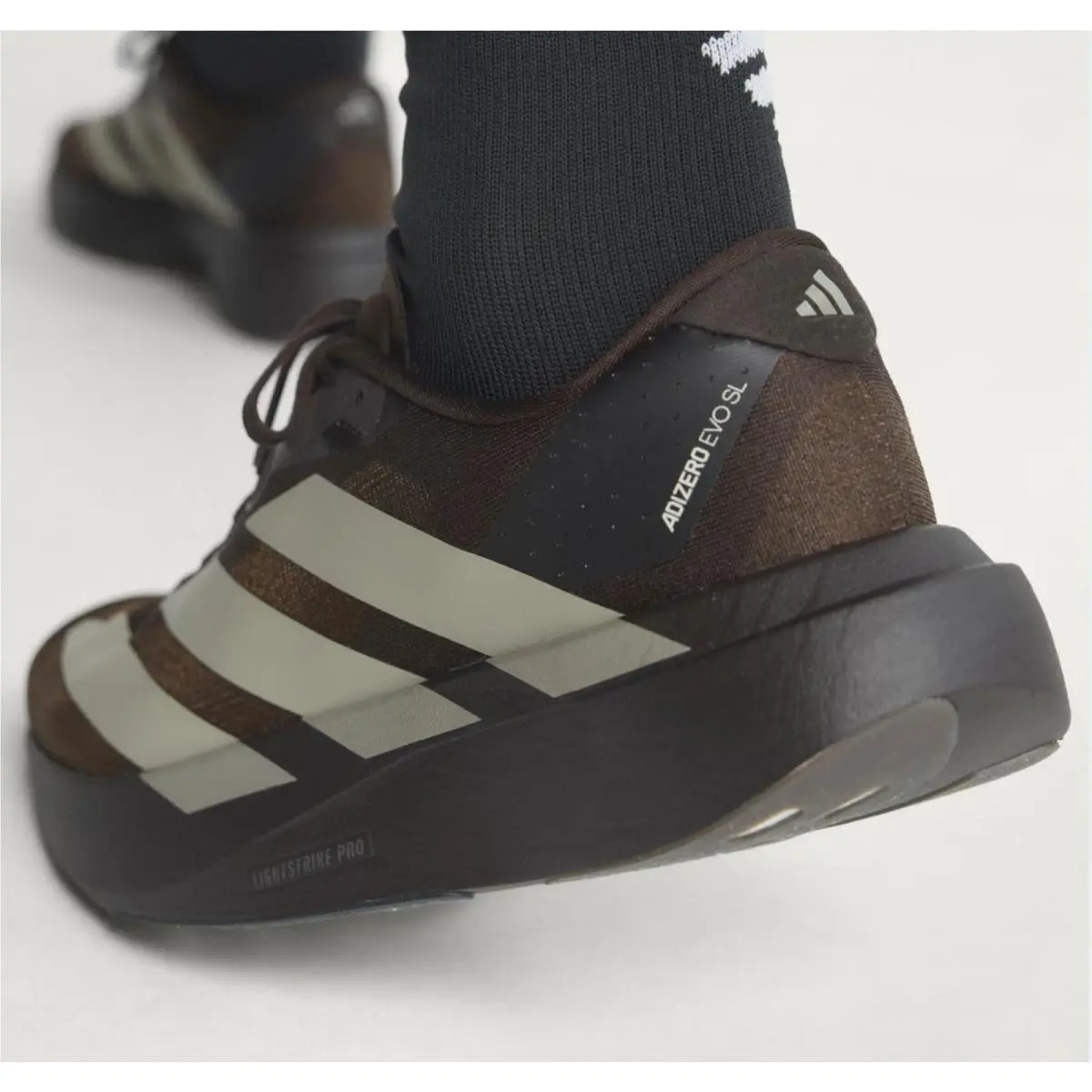 Adidas shoes - adidas - KI3946 - Aurora Coffee / Putty Beige / Beige 7