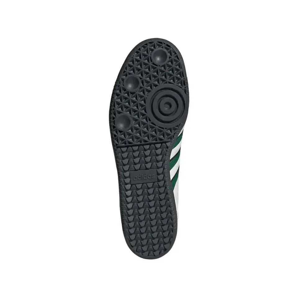 Adidas shoes - Core White/Collegiate Green/Carbon 10
