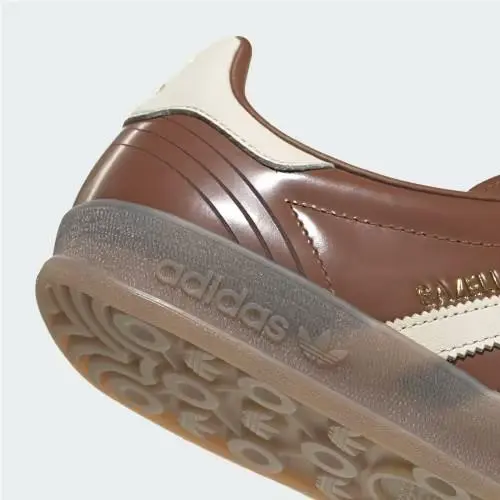 Adidas shoes - Preloved Brown / Wonder White / Gum 7