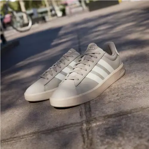Adidas shoes - Light Brown / Off White / Chalky Brown 6