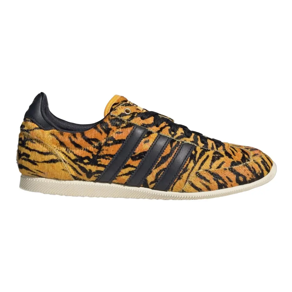 Japan Comfort Walking Casual Sneakers Womens Size 5-11 Yellow/Core Black/Crew Yellow by Adidas