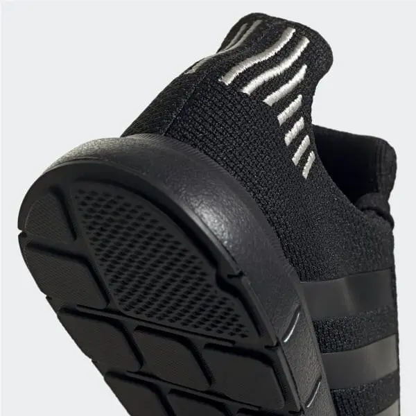 Adidas shoes - adidas Originals Swift Run - Originals Swift Run - FW5030 - Black 20