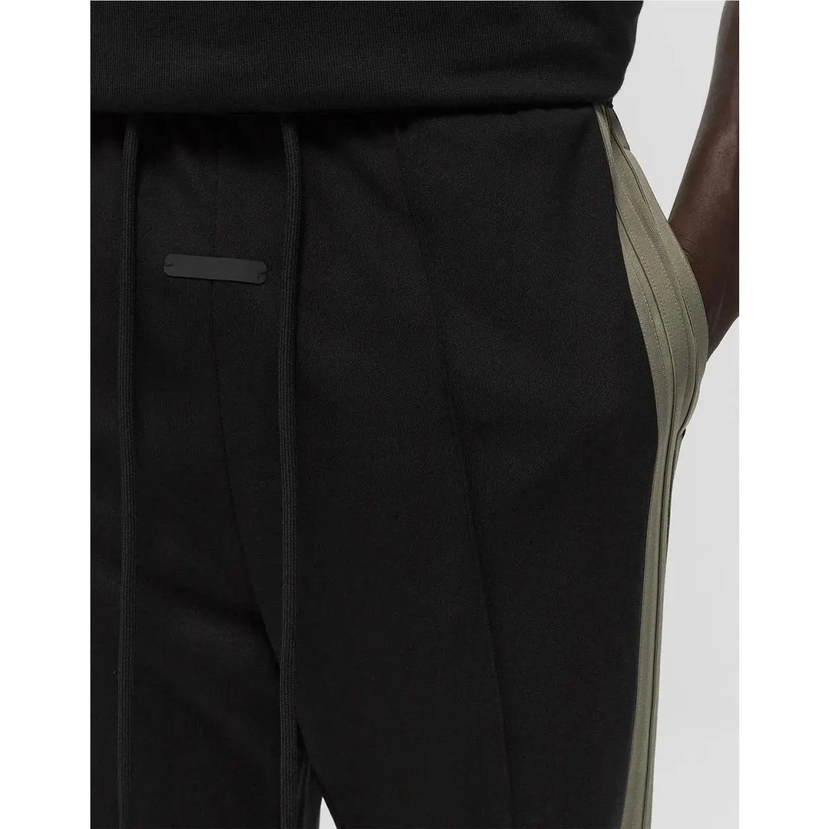 Adidas clothing - Black 9