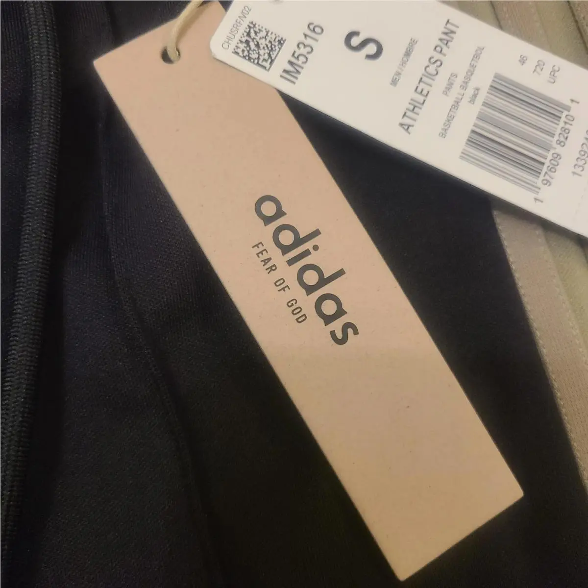 Adidas clothing - Black 5