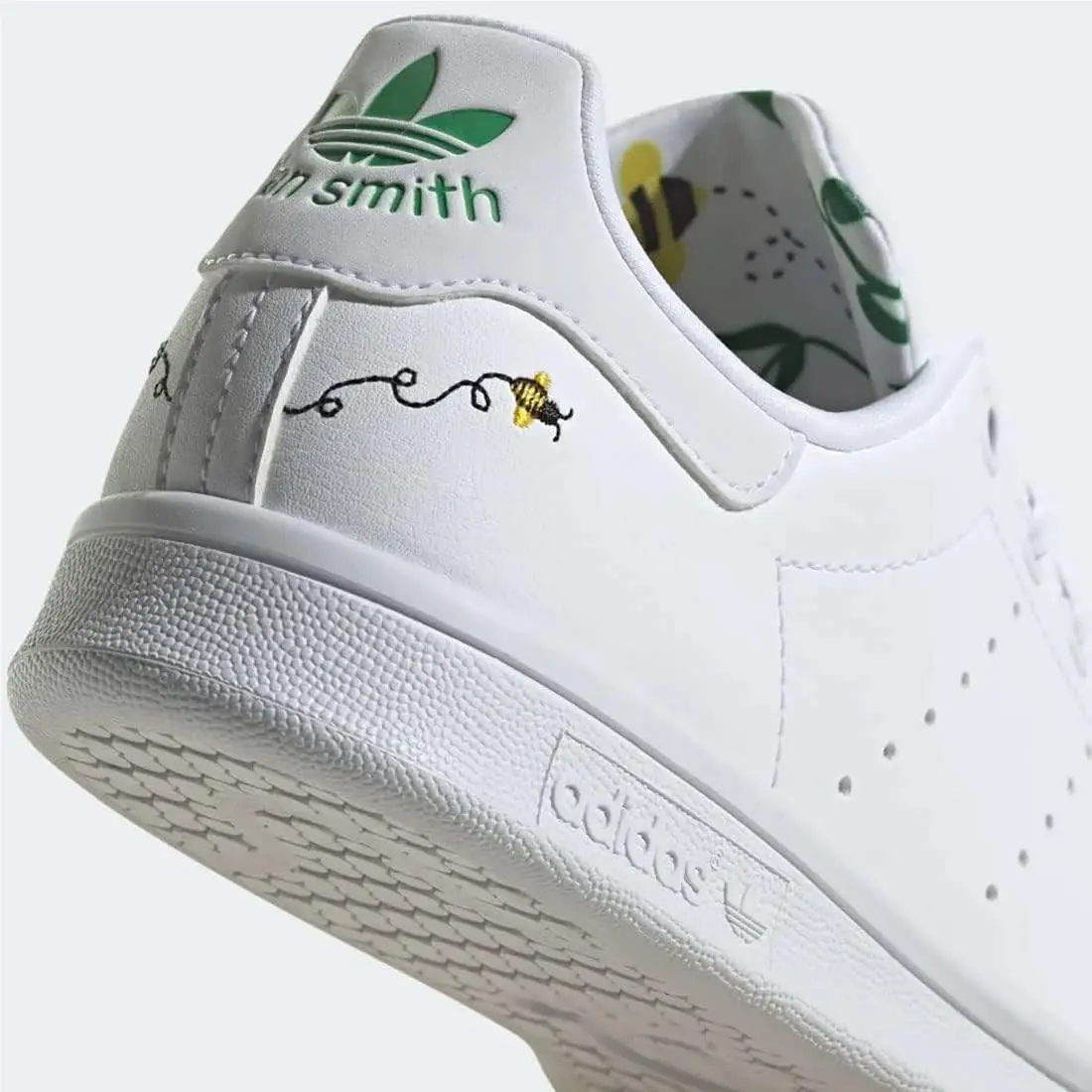Adidas shoes - Cloud White / Green / Shock Purple 5