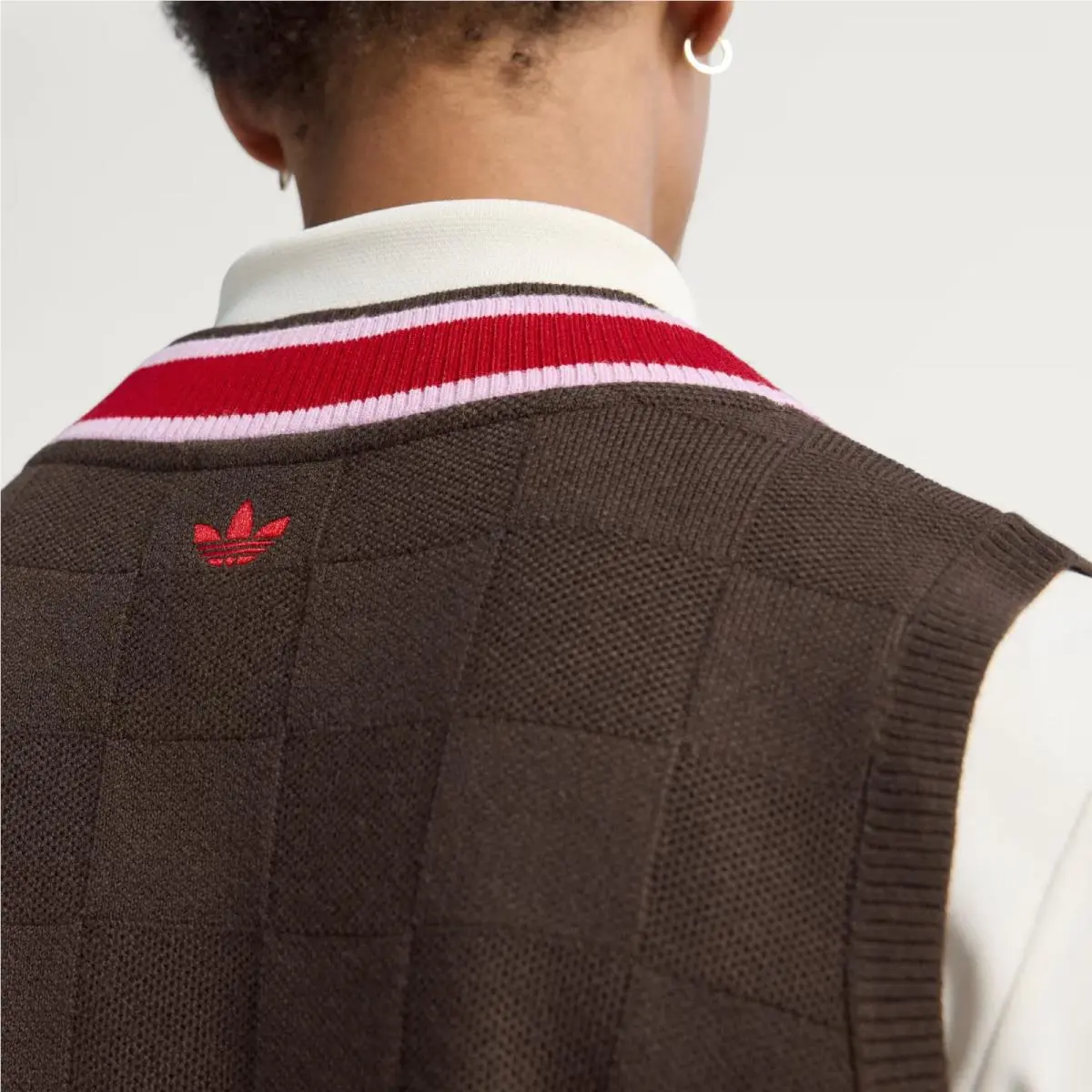 Adidas clothing - JW9862 - JW9862 - Dark Brown 6