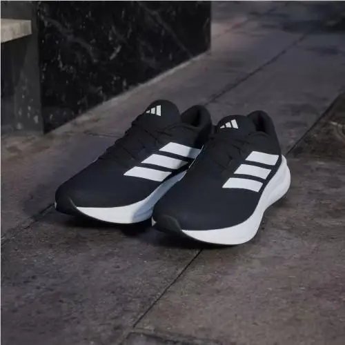 Adidas shoes - Core Black / Cloud White / Carbon 6