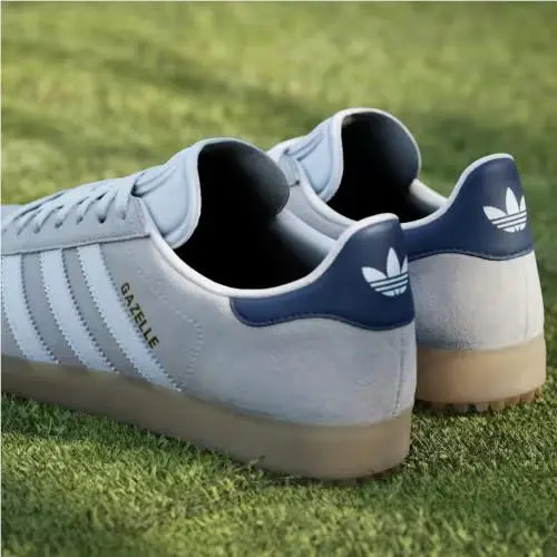 Adidas shoes - Chalk White / Cloud White / Night Indigo 19