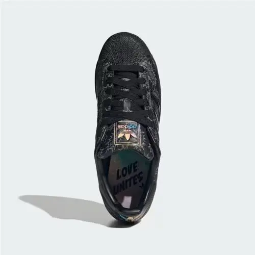 Adidas shoes - Core Black / Supplier Colour / Lucid Aquamarine 10