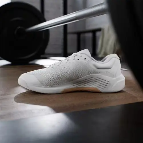 Adidas shoes - Cloud White / Halo Silver / Cloud White 5