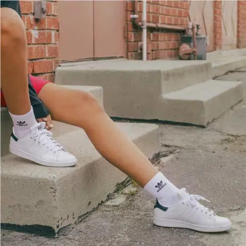 Adidas shoes - Core White / Core White / Dark Blue 9