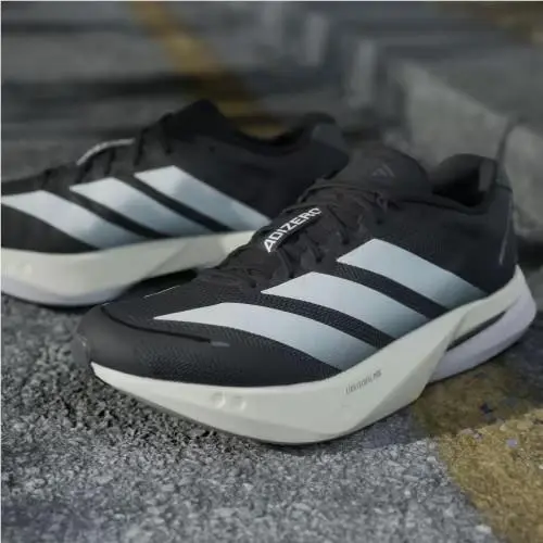 Adidas shoes - Core Black / Cloud White / Grey Five 7