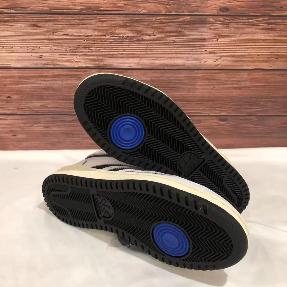 Adidas shoes - Q46255 - Q46255 - White 14