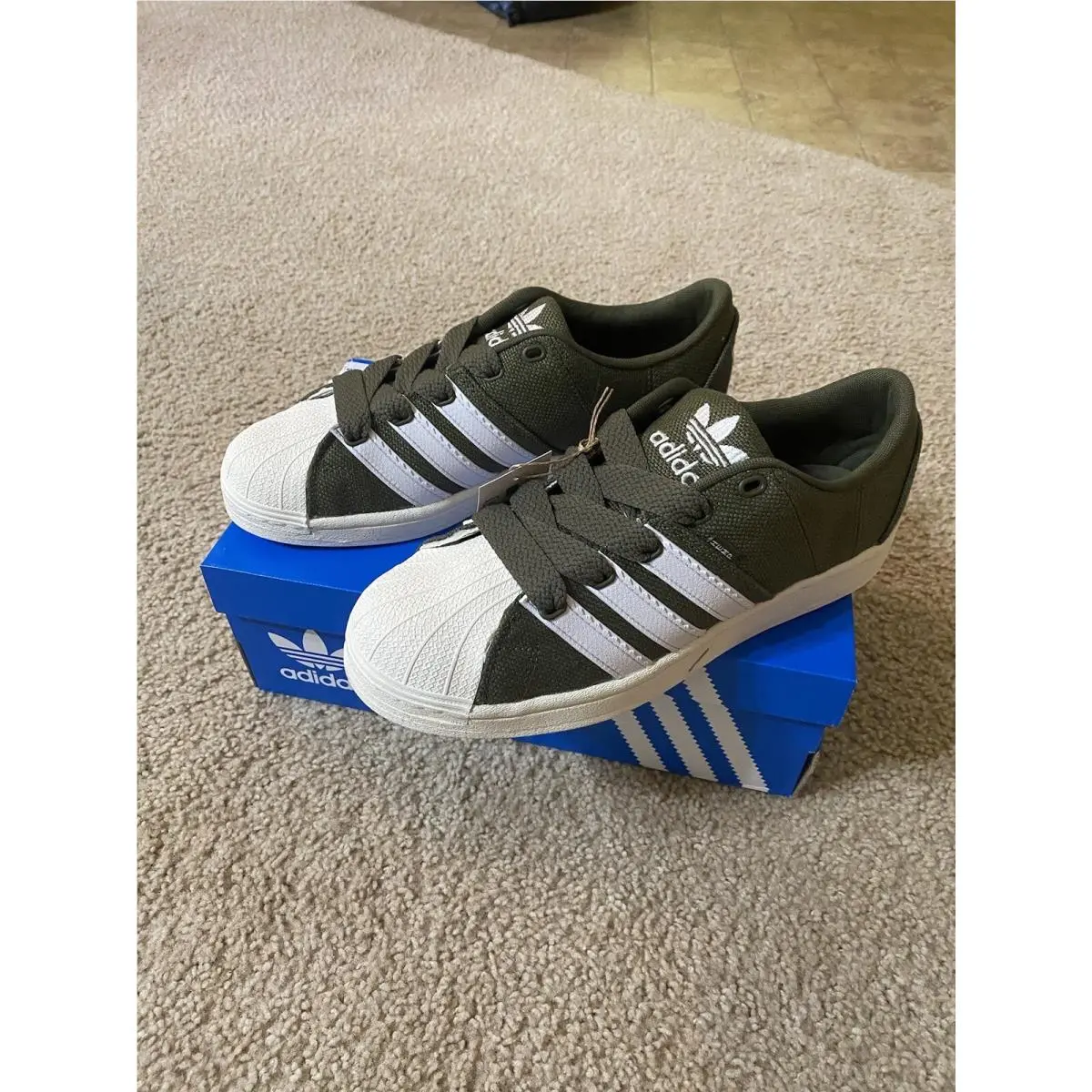 Adidas shoes - Olive Green 8