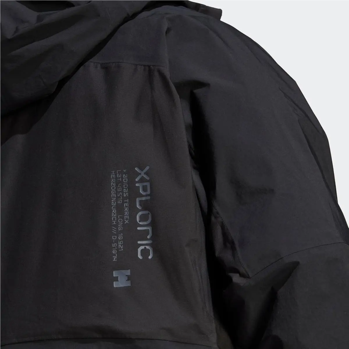 Adidas clothing - HN2944 - HN2944 - Black 8