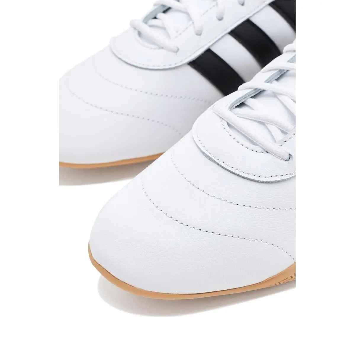 Adidas shoes - Black/White/Gum 18
