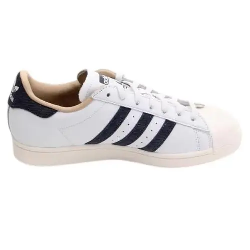 Adidas shoes  - Cloud White/Supplier Color/Cloud White 32