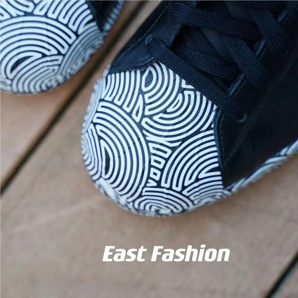 Adidas shoes - Black 9