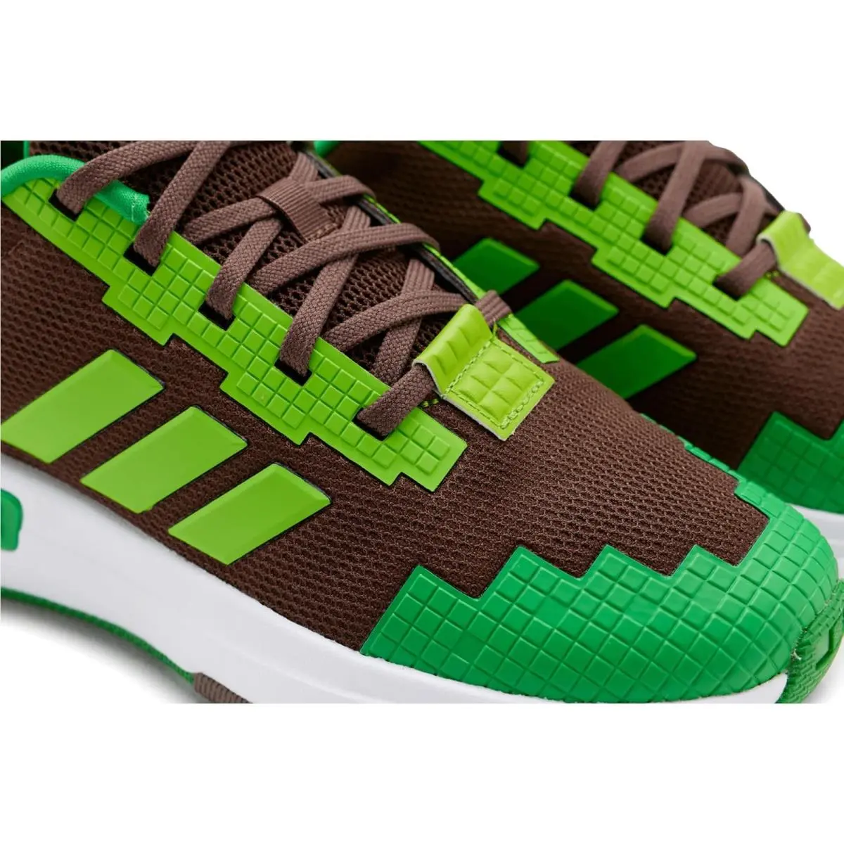 Adidas shoes - Auburn/Semi Solar Green/White 4
