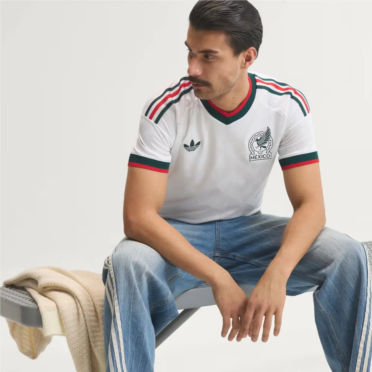 Adidas clothing - JY5539 - JY5539 - White 0