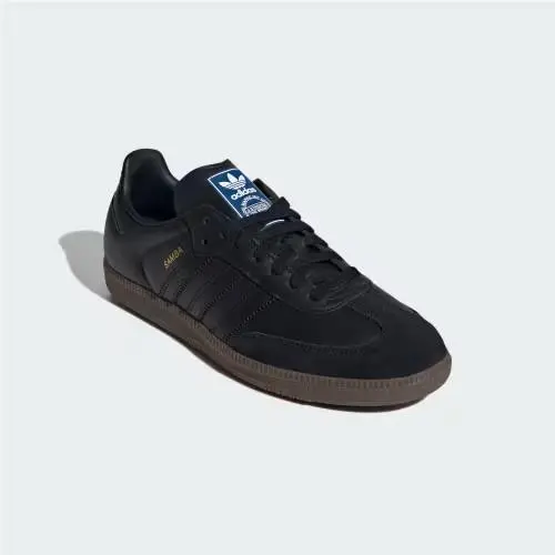 Adidas shoes - Core Black / Core Black / Gum 3