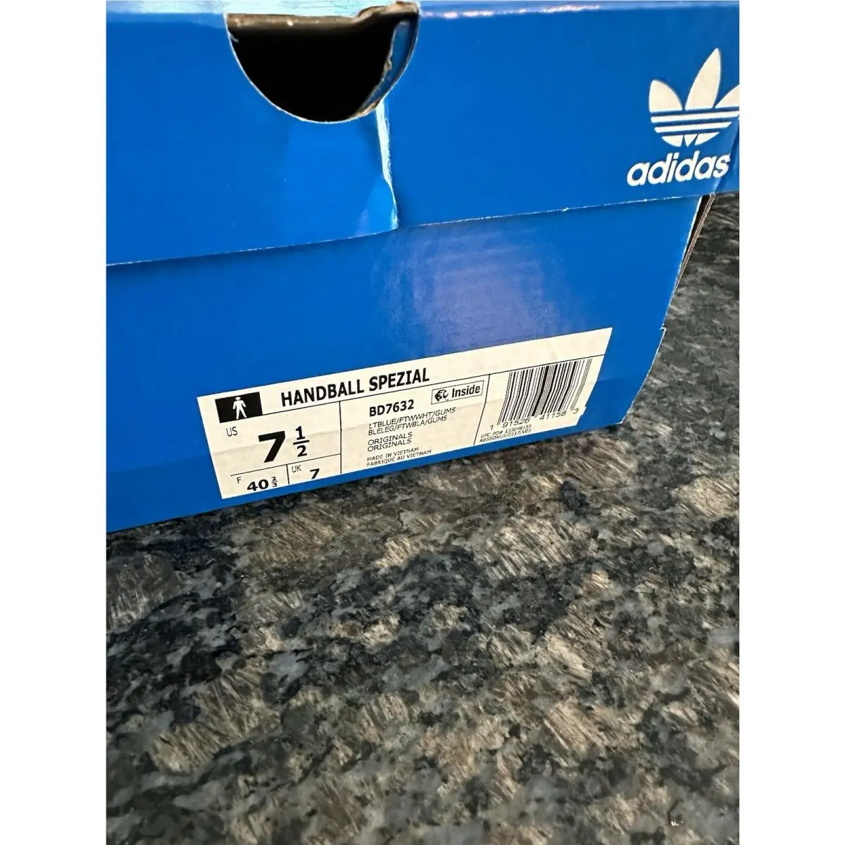Adidas shoes - adidas Handball Spezial - Handball Spezial - BD7632 - Light Blue / Cloud White / Gum 27