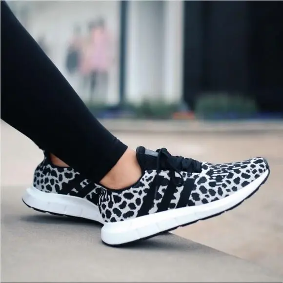 Adidas shoes - adidas Swift Run - Swift Run - BD7962 - Black 4