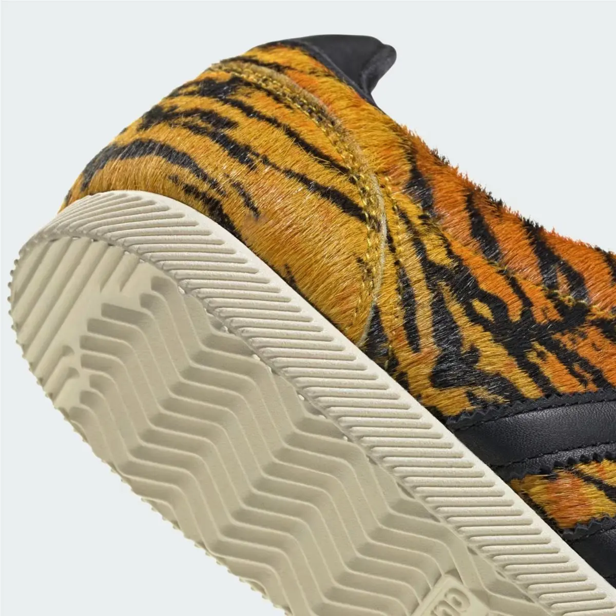 Adidas shoes - ADIDAS JAPAN - JAPAN - Yellow 20