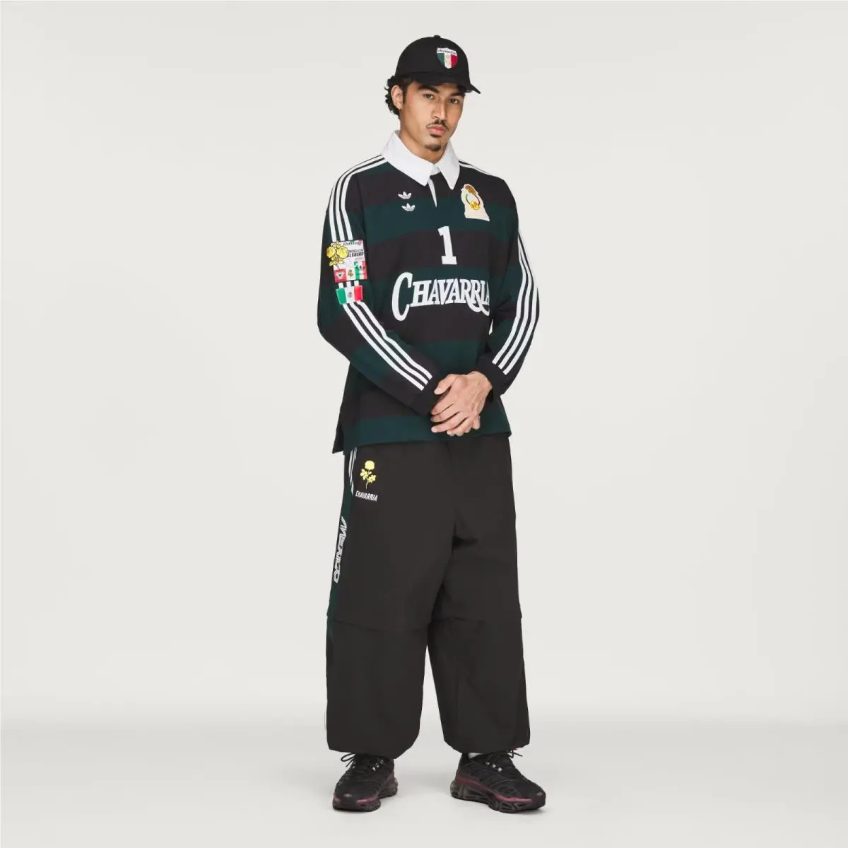 Adidas clothing - Originals Adicolor Classics Firebird - Originals Adicolor Classics Firebird - KV1977 - Black / Aurora Ivy 1