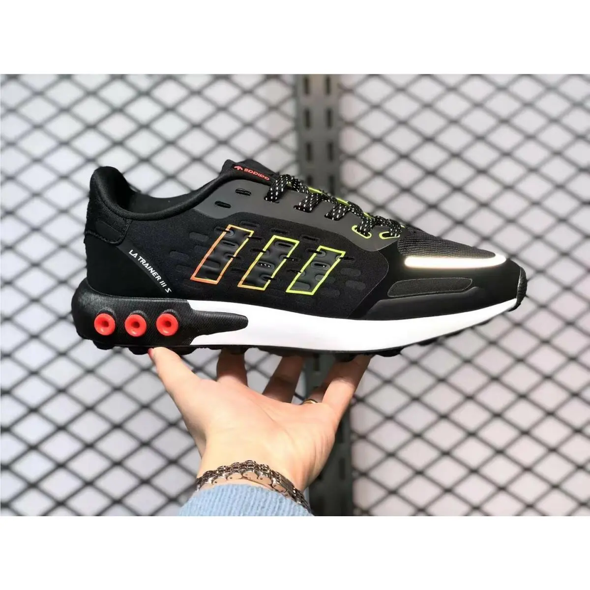 Adidas LA Trainer Iii Black/red Mens Sneakers FY3852 Sneakers Jiggy