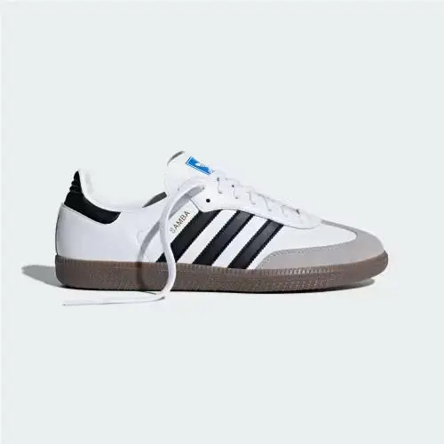 Adidas shoes - Cloud White / Core Black / gum 6