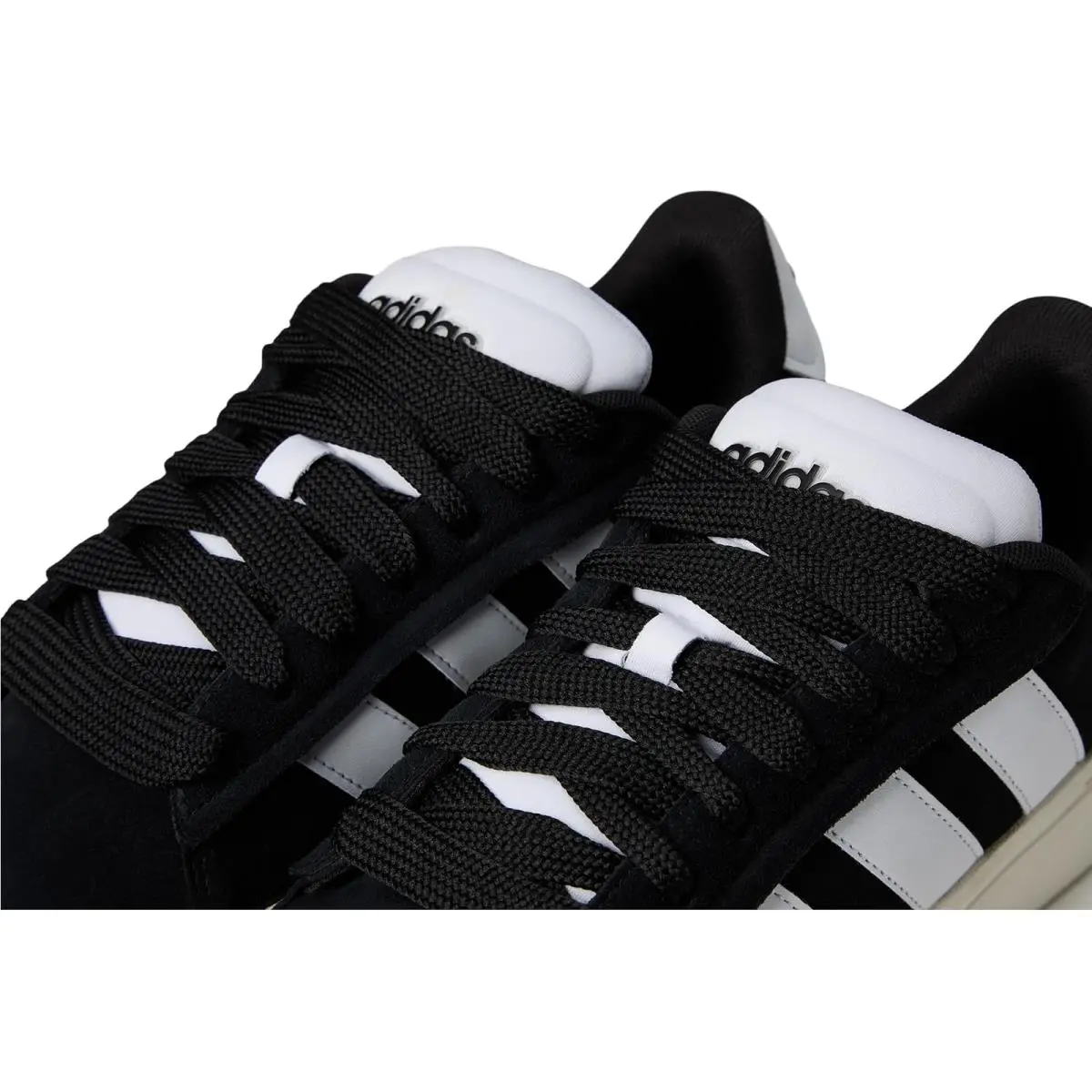 Adidas shoes - Black/White/Carbon 18
