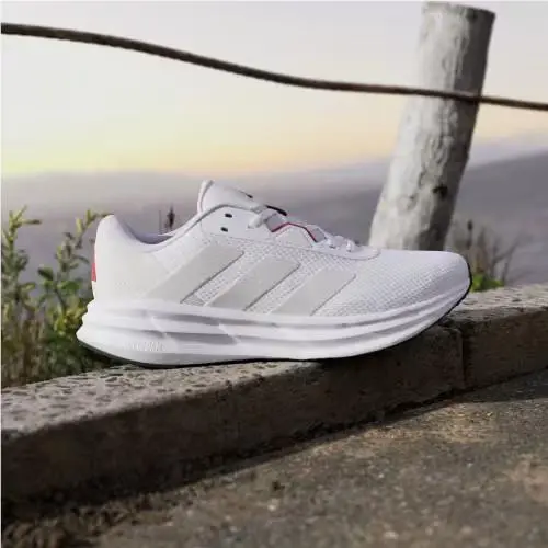 Adidas shoes - Cloud White / Grey One / Power Red 12