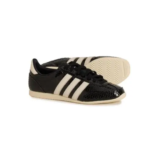 Adidas shoes - Black 5