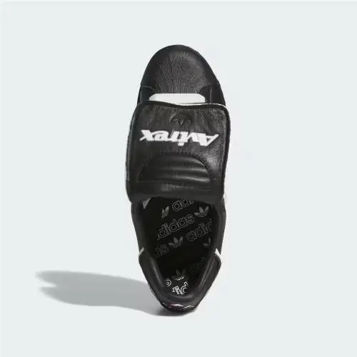 Adidas shoes - Core Black / Cloud White / Off White 1