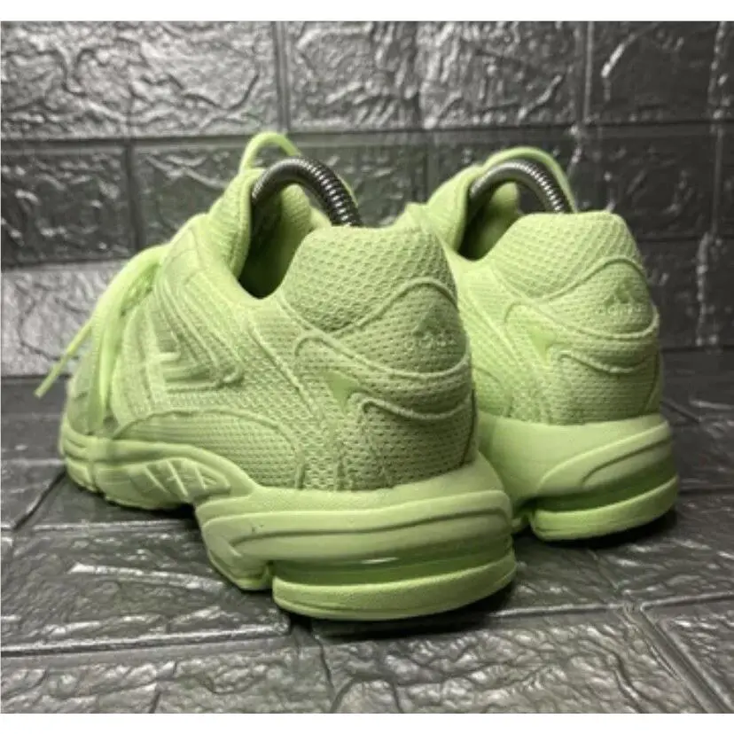 Adidas shoes - adidas Response CL - Response - IF9082 - Green 2