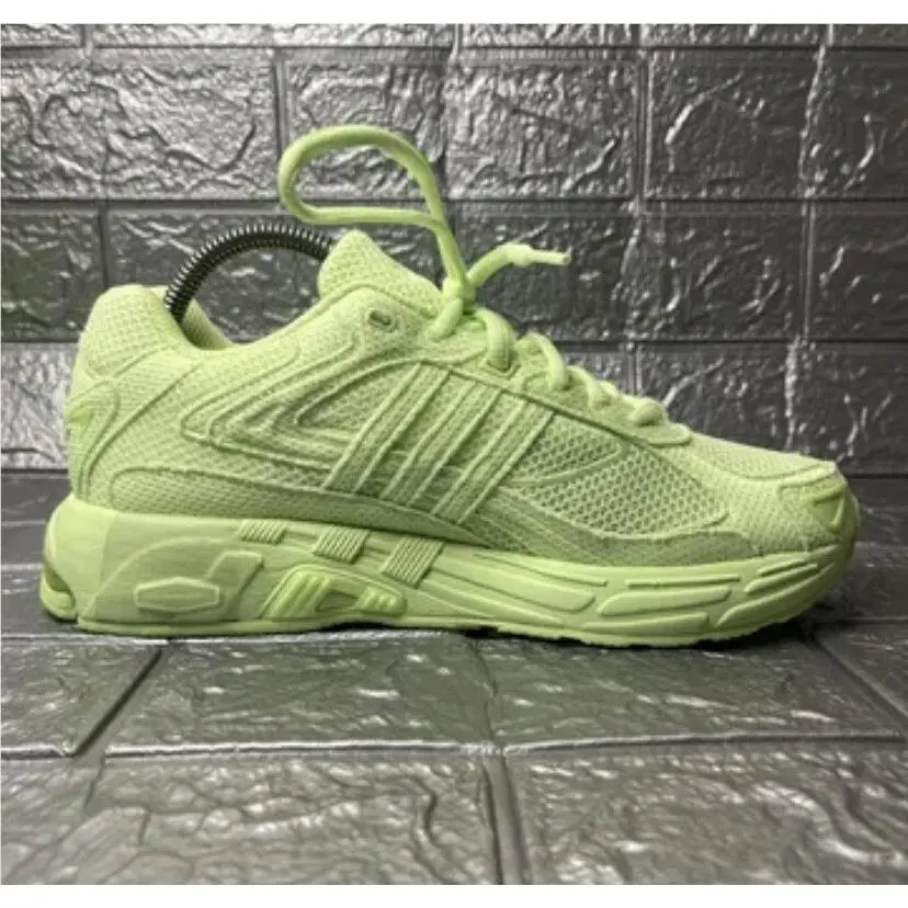 Adidas shoes - adidas Response CL - Response - IF9082 - Green 14
