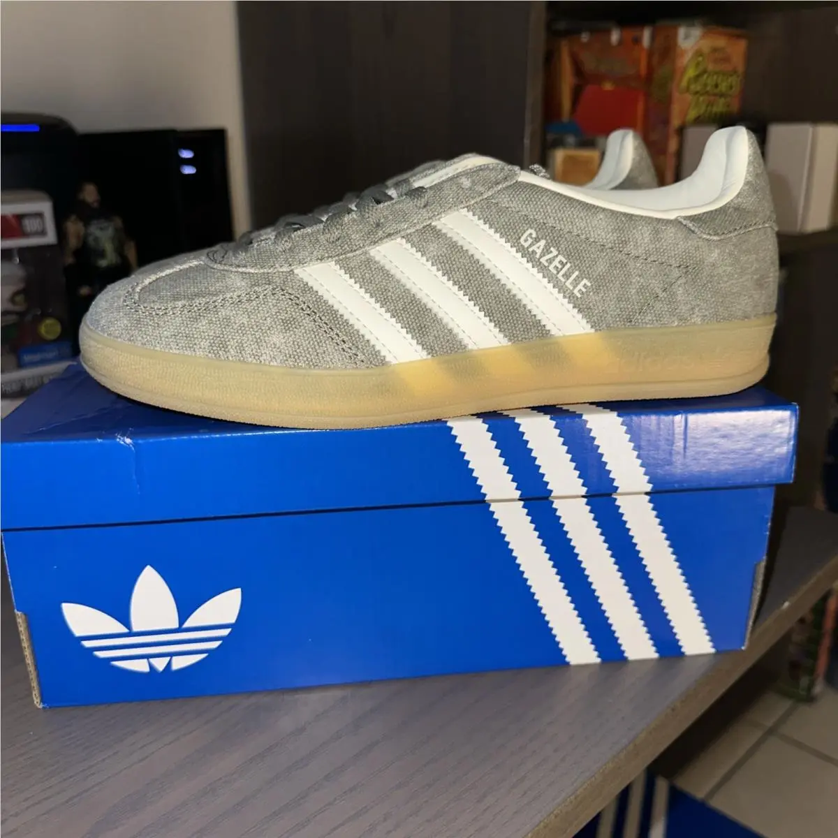 Adidas shoes - adidas Gazelle - Gazelle - Gray 4