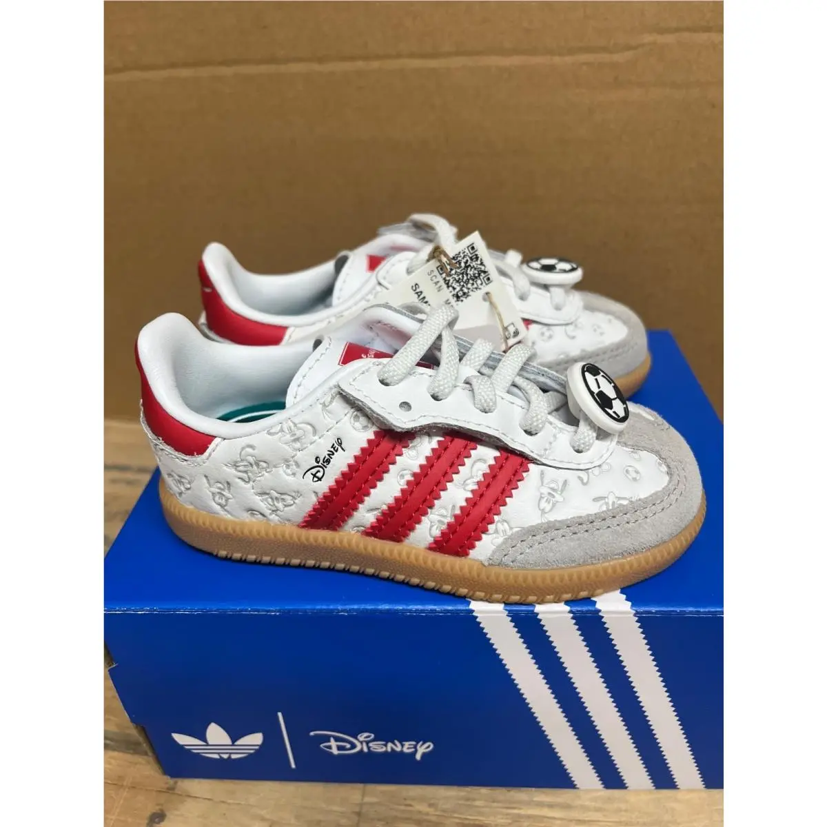 Adidas shoes - WHITE RED 5
