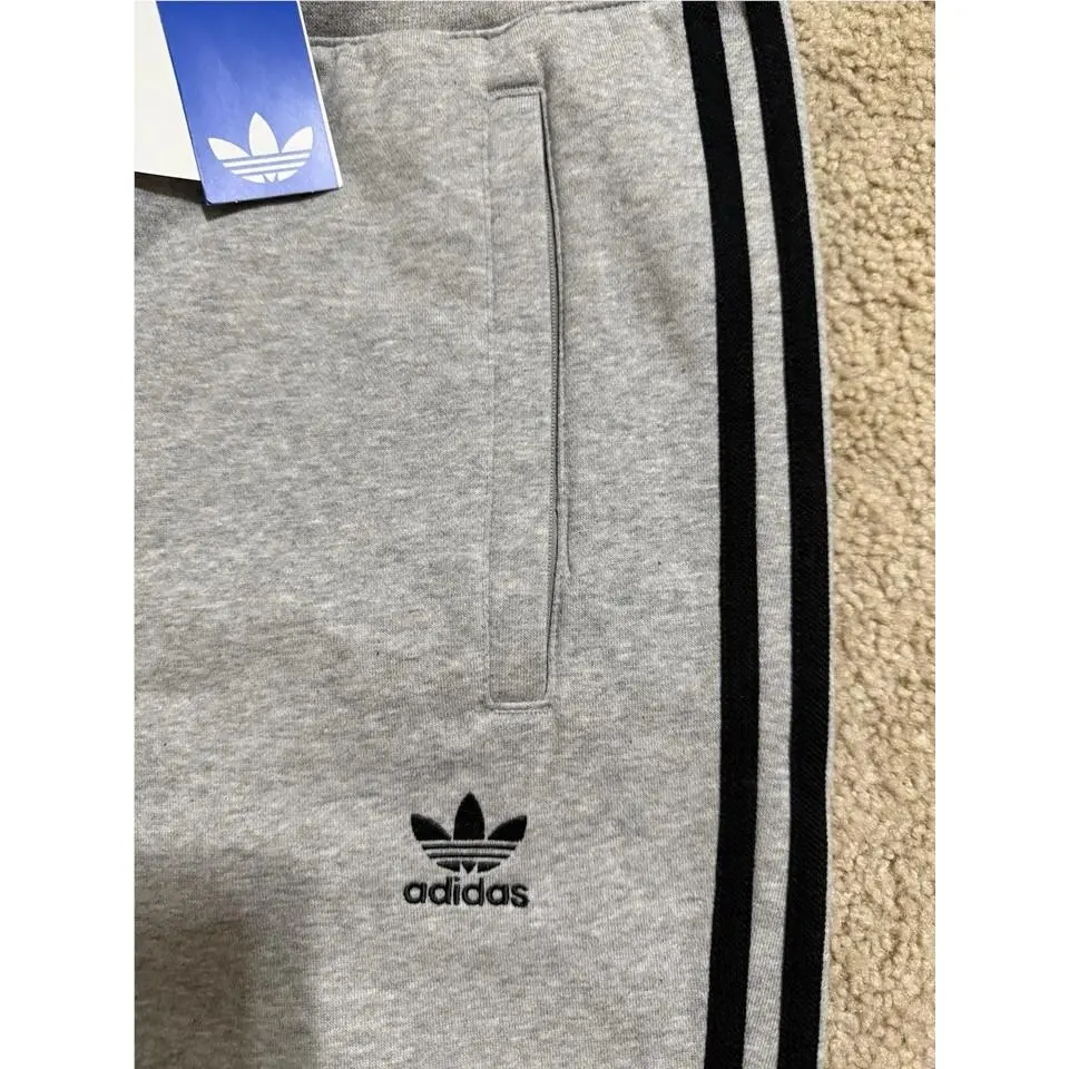Adidas clothing - Black 28