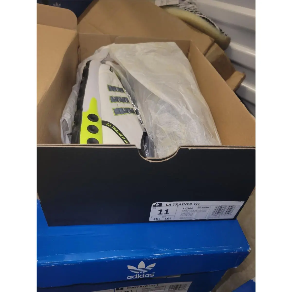 Adidas shoes - adidas LA Trainer - Trainer - FY3704 - White 16