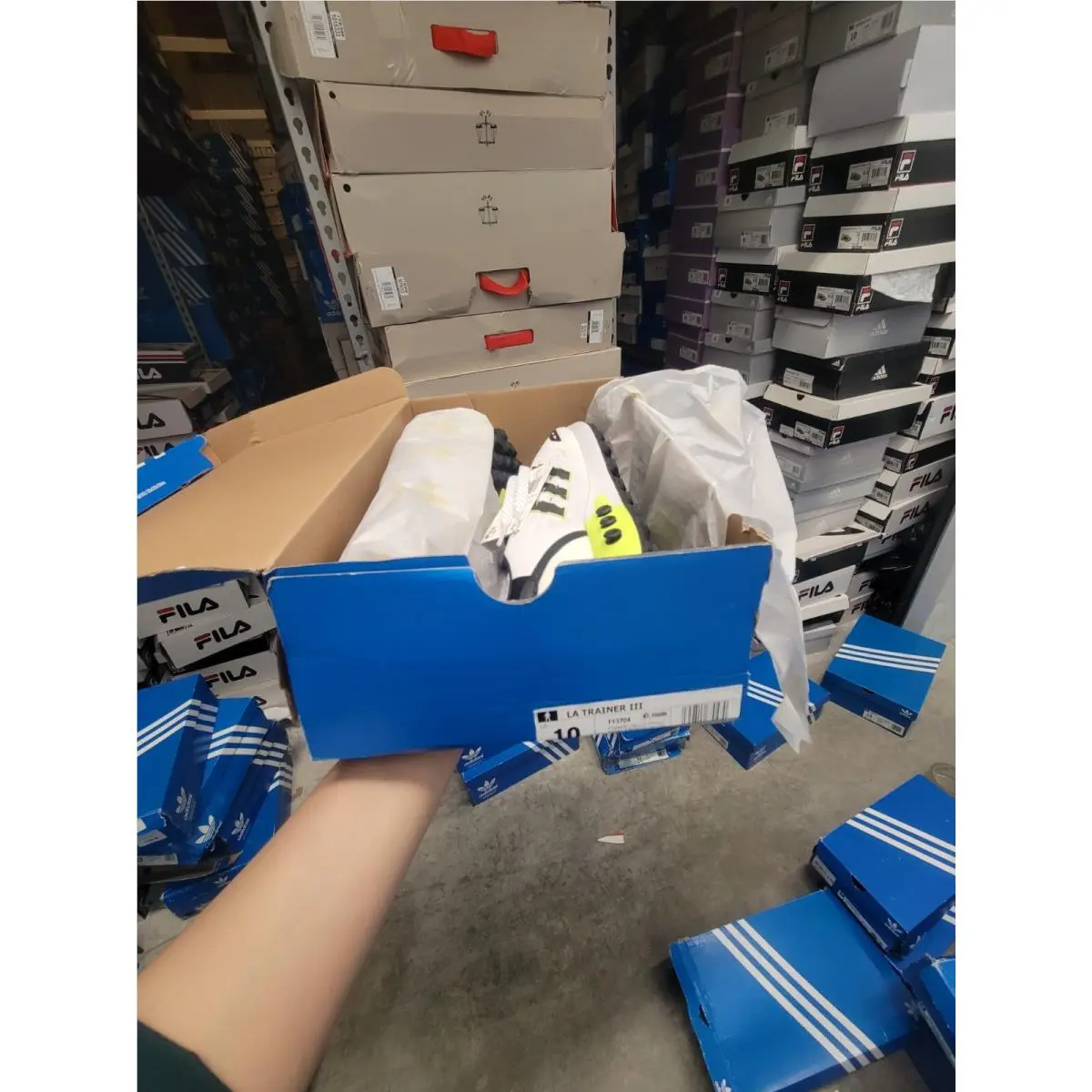 Adidas shoes - adidas LA Trainer - Trainer - FY3704 - White 29