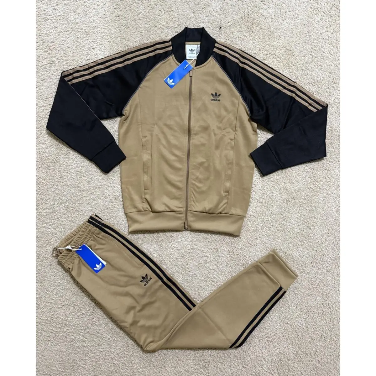 Adidas clothing - Cardboard Brown 10