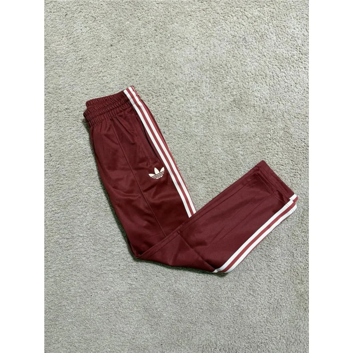 Adidas clothing - Mystery Red 28