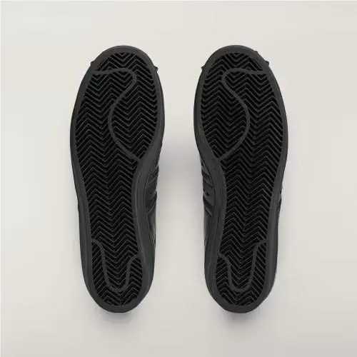 Adidas shoes - Core Black / Core Black / Core Black 11