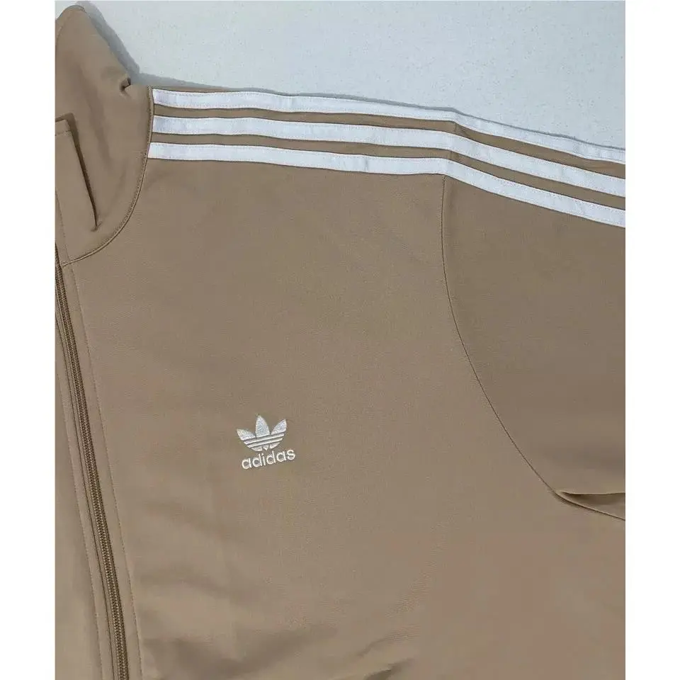 Adidas clothing - Beige 3