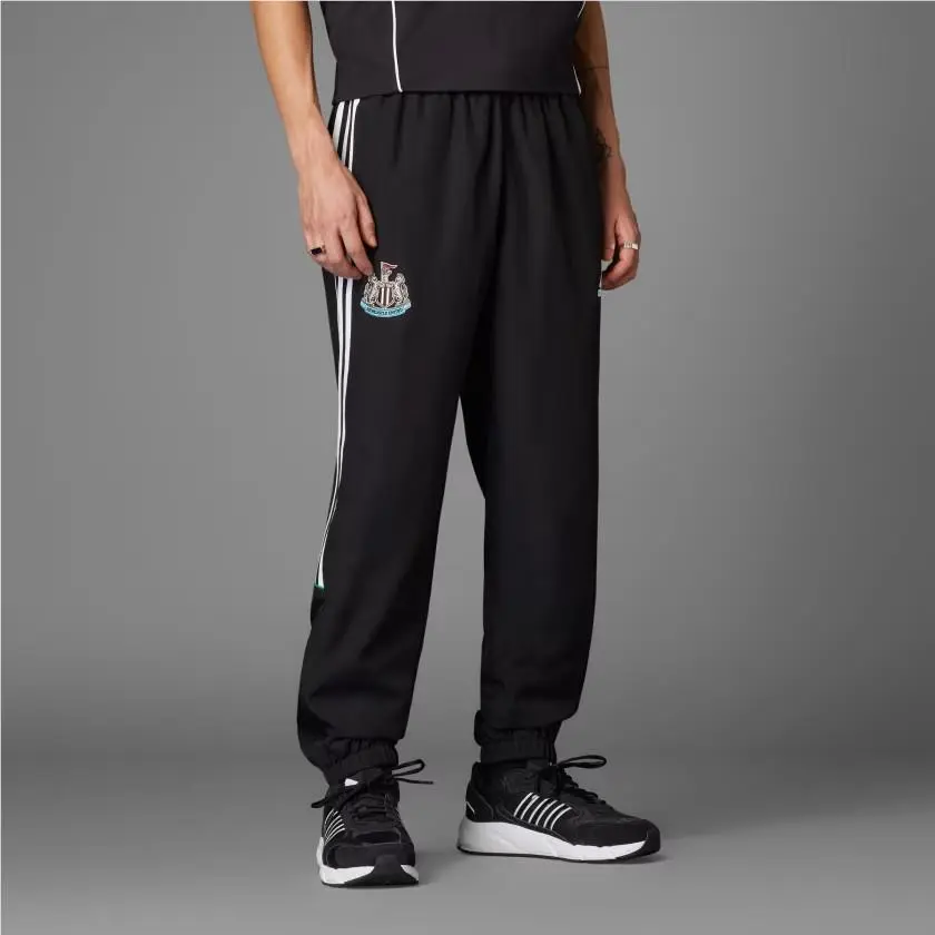 Adidas clothing - 2025 - 2025 - Black 43